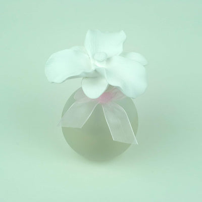 Pretty Valley Home 120 ml Fragrance Diffuser with Lily Gypsum Flower, Silk Blossom