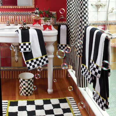 Courtly Stripe Hand Towel