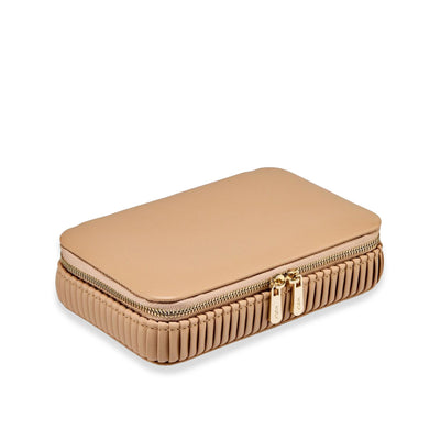 Wolf Bella Zip Case in Mocha