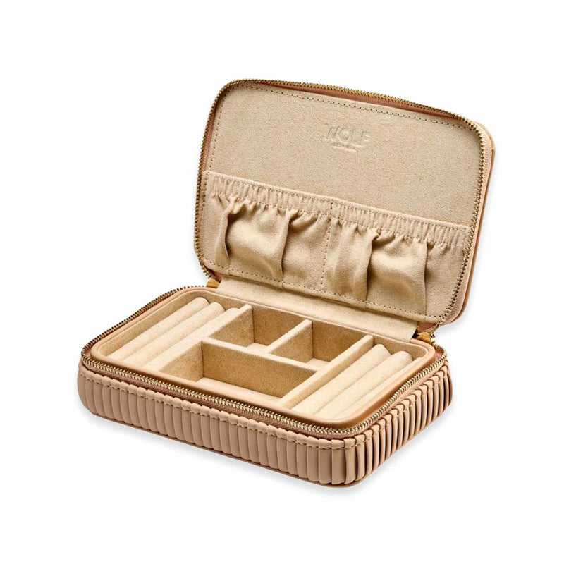 Wolf Bella Zip Case in Mocha