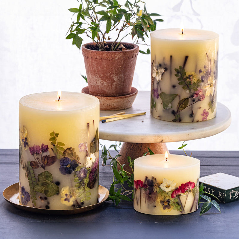 Black Currant & Bay Petite Oval Botanical Candle