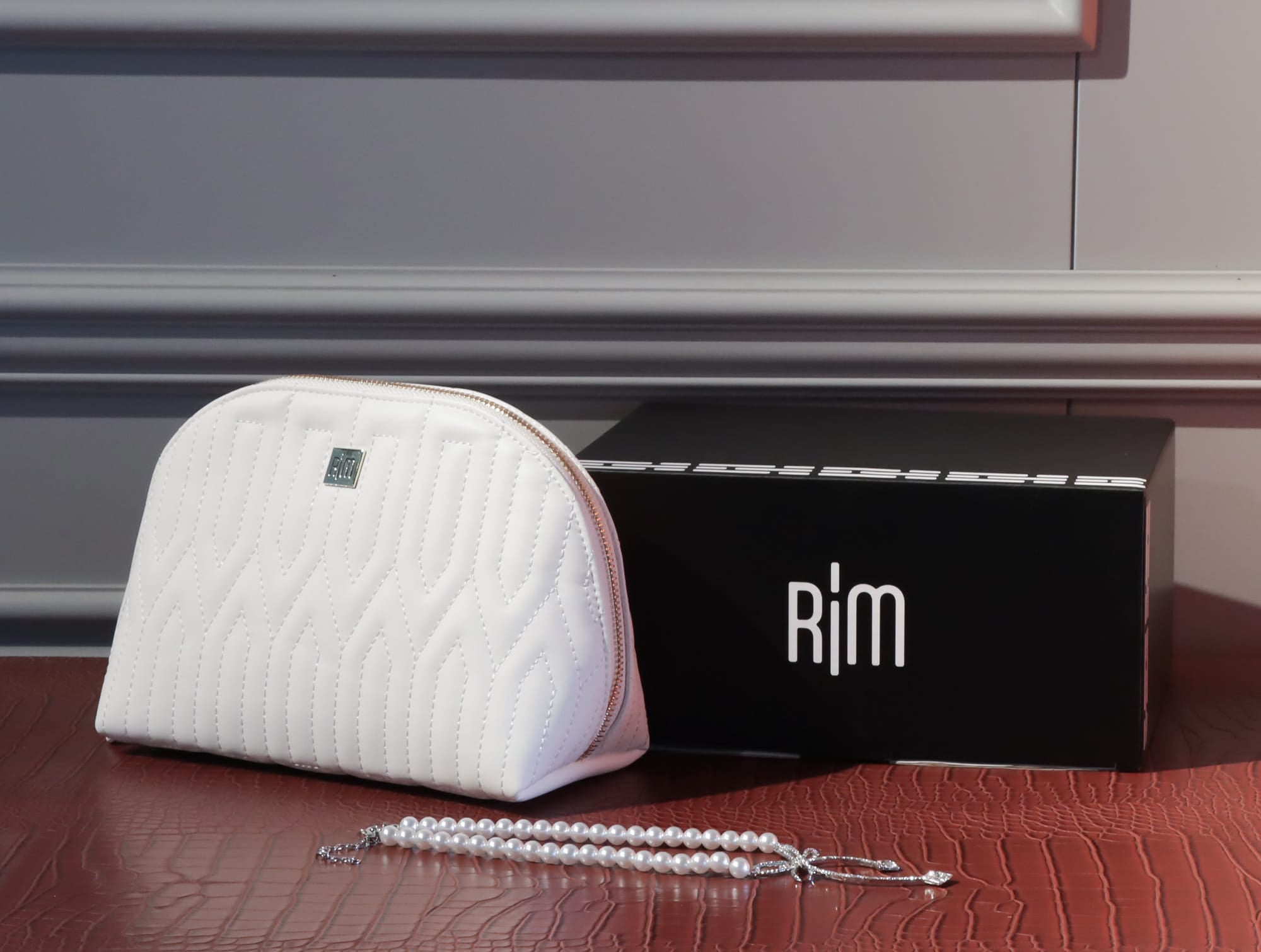 RIM Rozay Genuine Leather Cosmetic Bag White/Mauve – Decorative Gifts