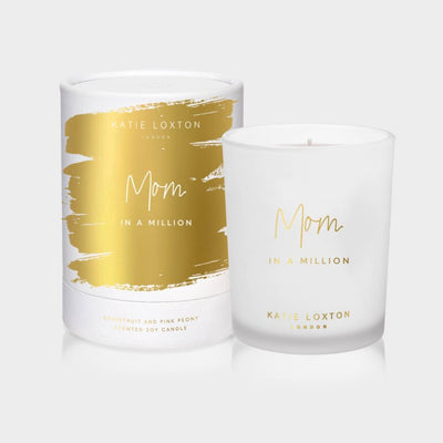 Sentiment Candle 'Mom In A Million'