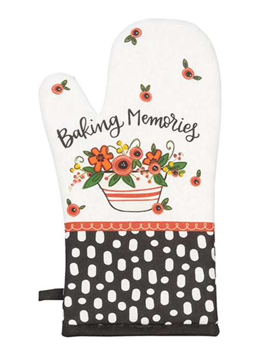 Baking Memories Oven Mitt